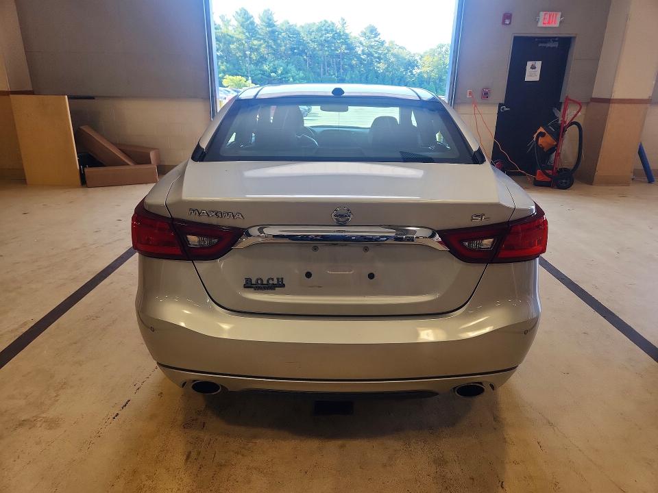 Photo 6 from auction – 2018 NISSAN MAXIMA with VIN 1N4AA6AP2JC388550