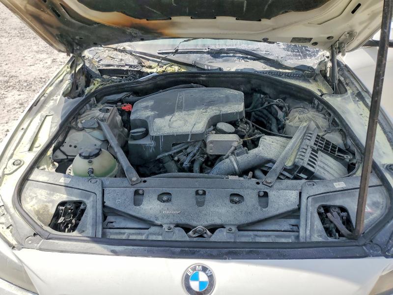 Photo 11 from auction – 2015 BMW 528 with VIN WBA5A5C59FD515830