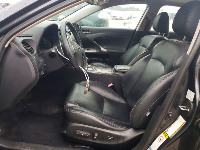 Photo 7 from auction – 2009 LEXUS IS with VIN JTHCK262792031354