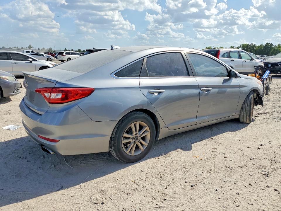 Photo 3 from auction – 2016 HYUNDAI SONATA with VIN 5NPE24AF7GH387332