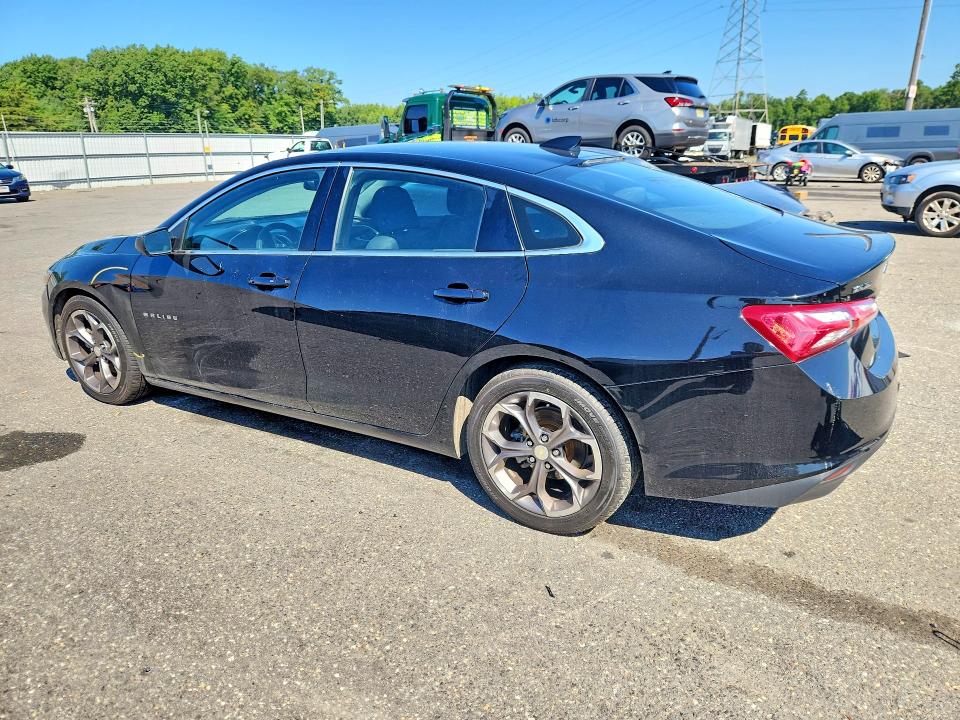Photo 2 from auction – 2022 CHEVROLET MALIBU with VIN 1G1ZD5ST9NF119503