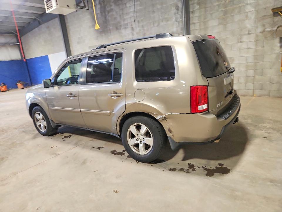 Photo 2 from auction – 2011 HONDA PILOT with VIN 5FNYF4H53BB072808