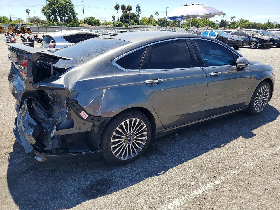 Photo 3 from auction – 2018 FORD FUSION with VIN 3FA6P0SU8JR167817