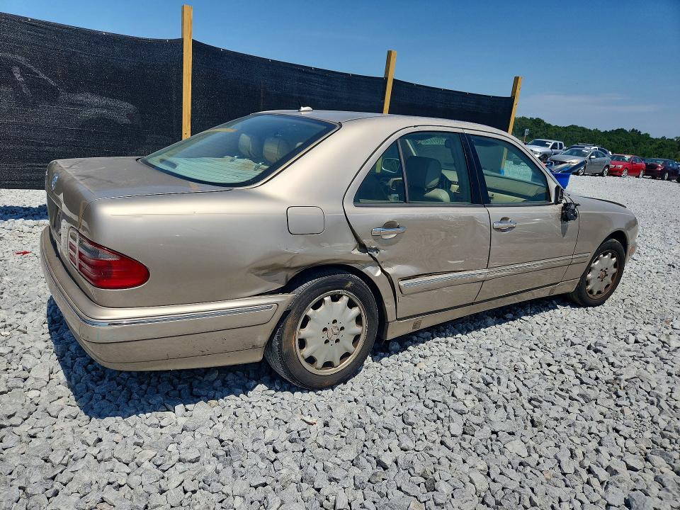 Photo 3 from auction – 2001 MERCEDES-BENZ E with VIN WDBJF65J81B244409