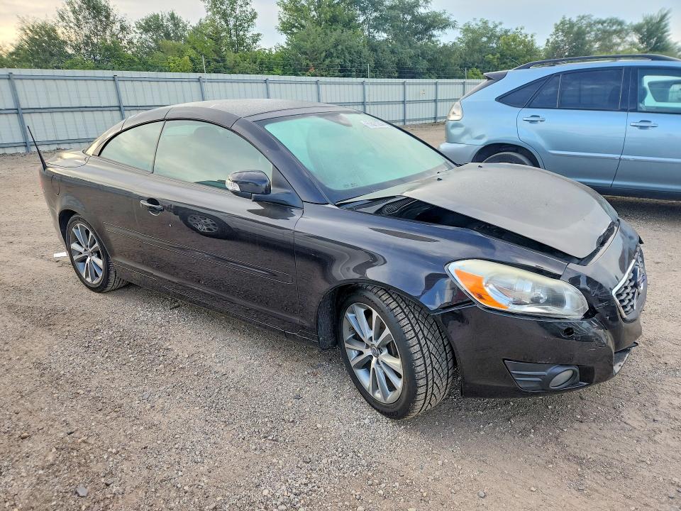 Photo 4 from auction – 2012 VOLVO C70 with VIN YV1672MC9CJ129398