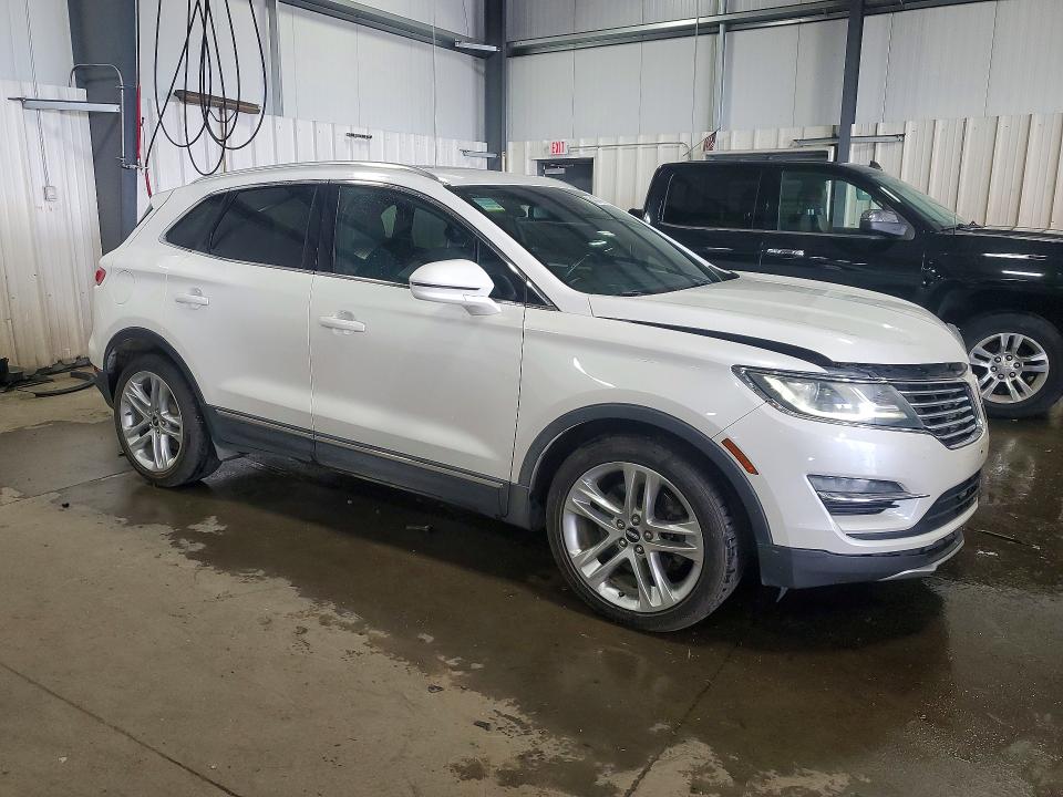Photo 4 from auction – 2015 LINCOLN MKC with VIN 5LMTJ2AH6FUJ27663