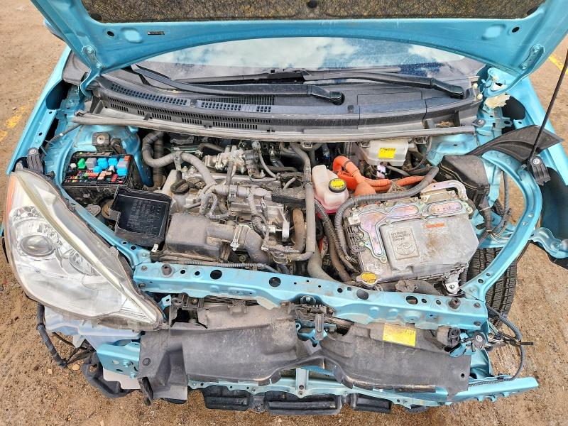 Photo 11 from auction – 2014 TOYOTA PRIUS C with VIN JTDKDTB35E1079205