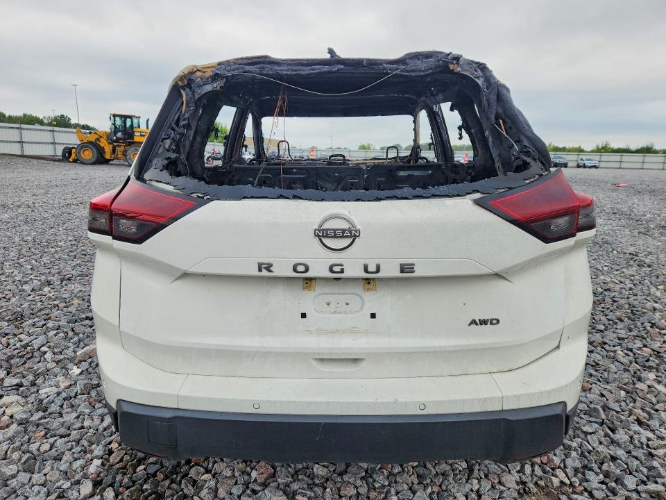 Photo 6 from auction – 2024 NISSAN ROGUE with VIN 5N1BT3AB9RC697807