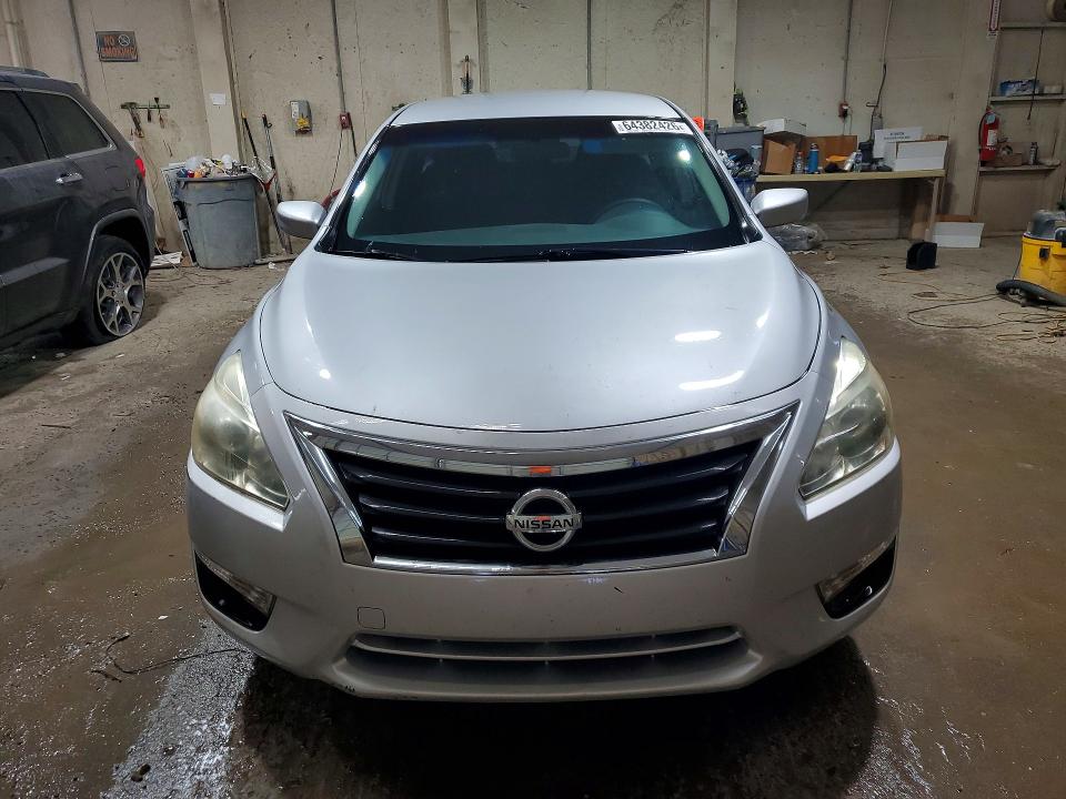 Photo 5 from auction – 2013 NISSAN ALTIMA with VIN 1N4BL3AP6DC198011