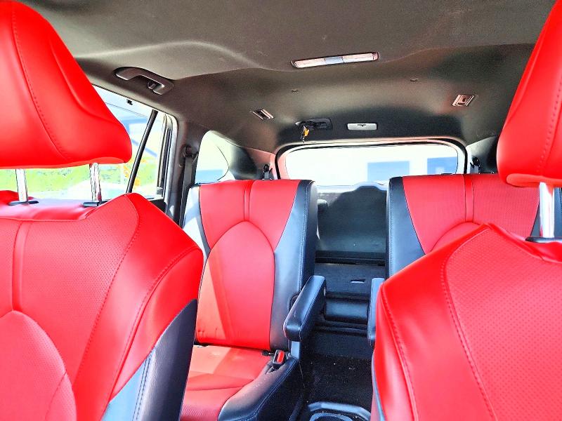 Photo 10 from auction – 2022 TOYOTA HIGHLANDER with VIN 5TDJZRAH0NS111591