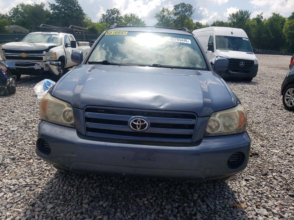 Photo 5 from auction – 2005 TOYOTA HIGHLANDER with VIN JTEGP21AX50082688