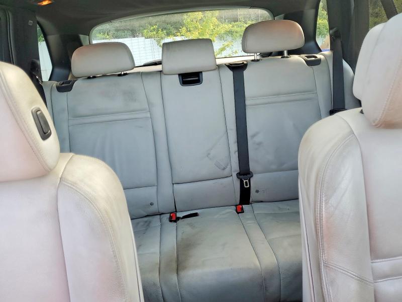 Photo 10 from auction – 2010 BMW X5 with VIN 5YMGY0C58ALK25448
