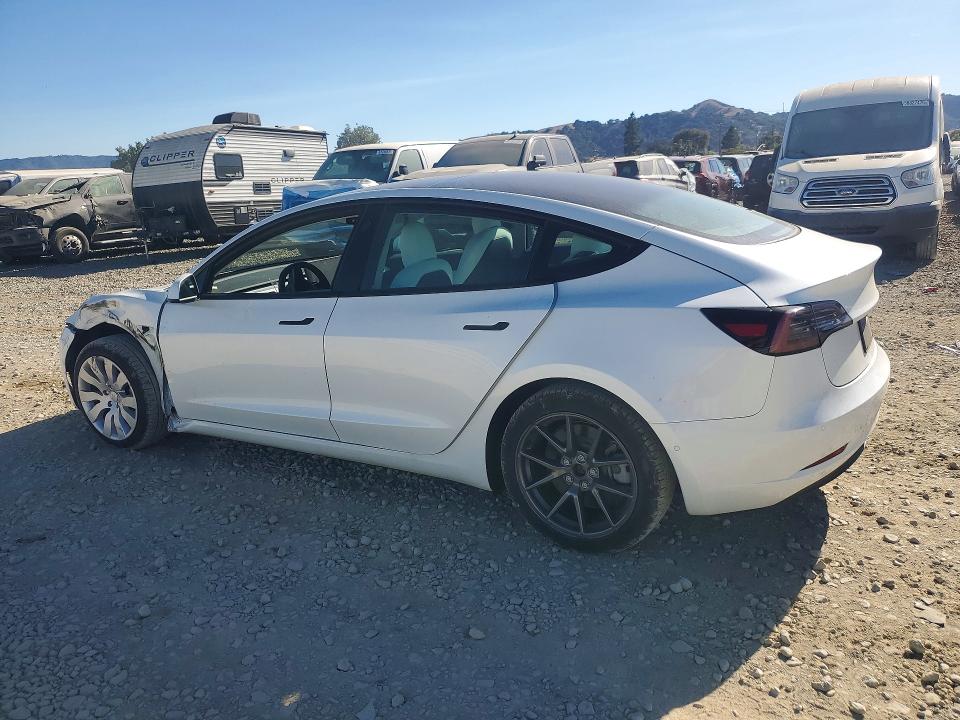 Photo 2 from auction – 2021 TESLA MODEL 3 with VIN 5YJ3E1EB0MF937615