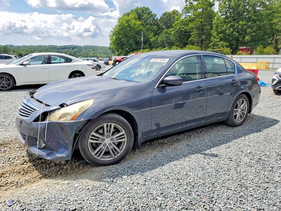 2011 INFINITI G25 SEDAN - Търг №63617686