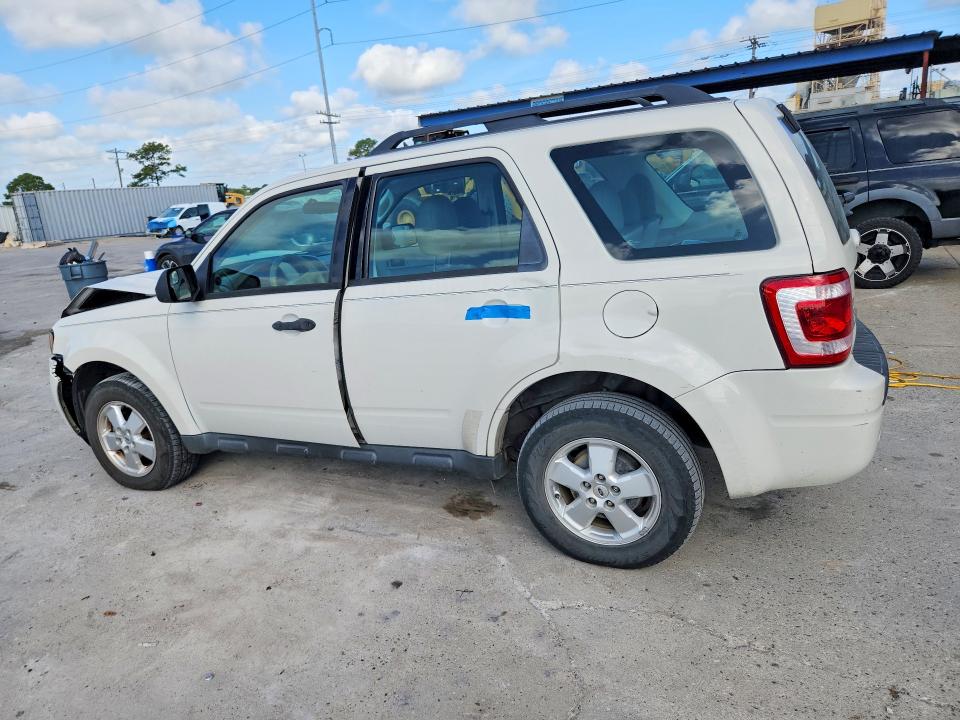 Photo 2 from auction – 2012 FORD ESCAPE with VIN 1FMCU0C70CKC65841