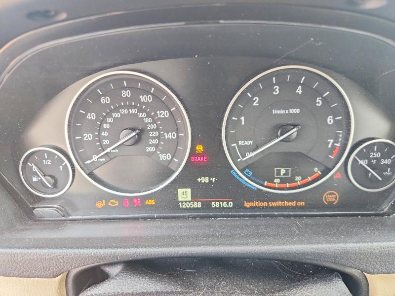 Photo 9 from auction – 2016 BMW 328 with VIN WBA8E9G5XGNT47114