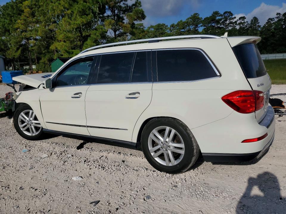 Photo 2 from auction – 2013 MERCEDES-BENZ GL with VIN 4JGDF7CE1DA186806