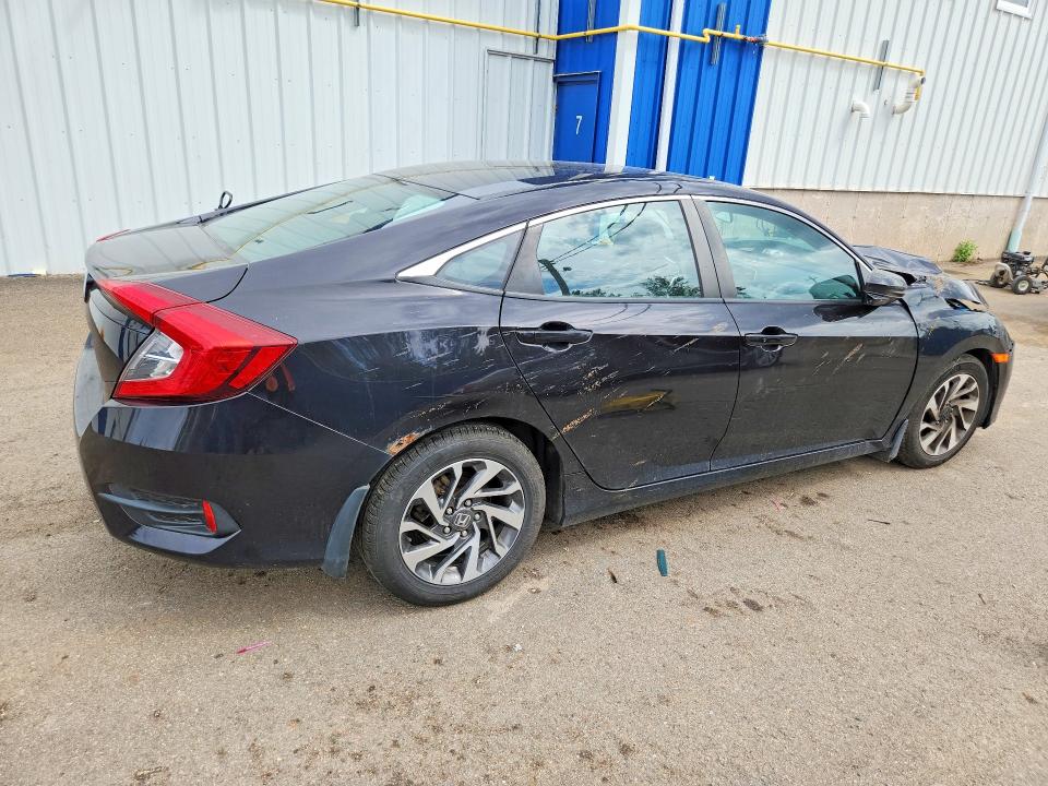 Photo 3 from auction – 2016 HONDA CIVIC with VIN 2HGFC2F77GH025745
