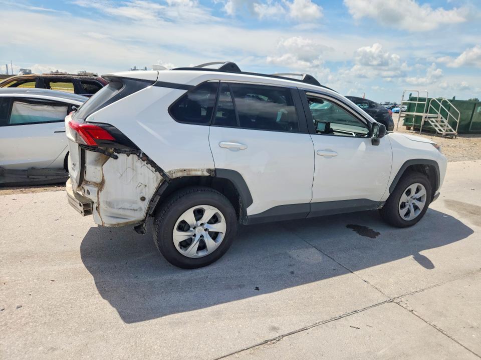 Photo 3 from auction – 2019 TOYOTA RAV4 with VIN 2T3F1RFV4KW083090