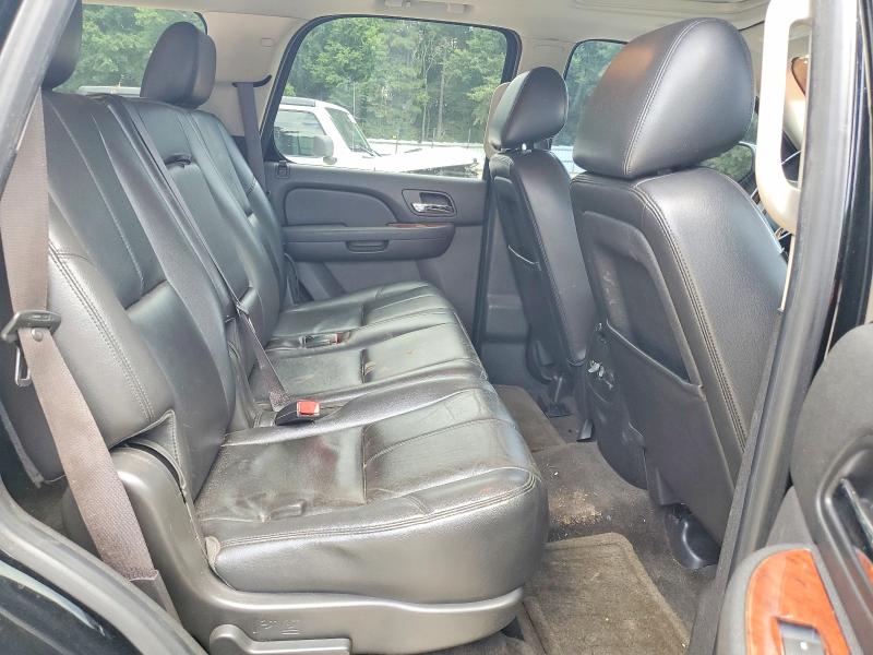 Photo 11 from auction – 2013 CHEVROLET TAHOE with VIN 1GNSCBE09DR162304