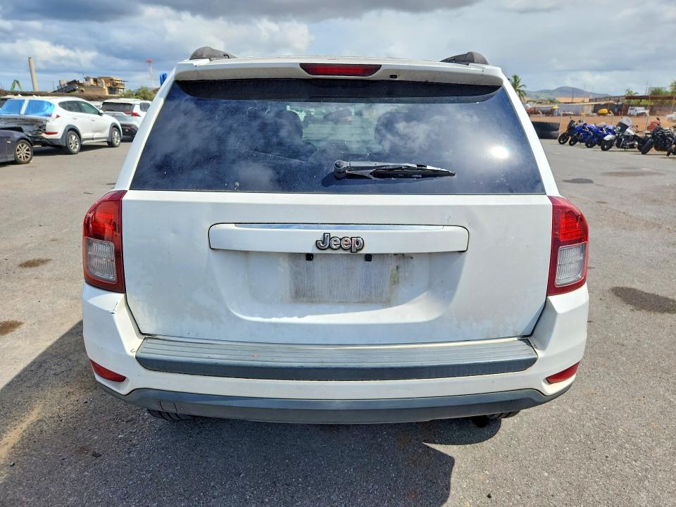 Photo 6 from auction – 2014 JEEP COMPASS with VIN 1C4NJCBA3ED709211