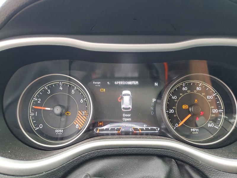 Photo 9 from auction – 2015 JEEP CHEROKEE with VIN 1C4PJMBS7FW681278