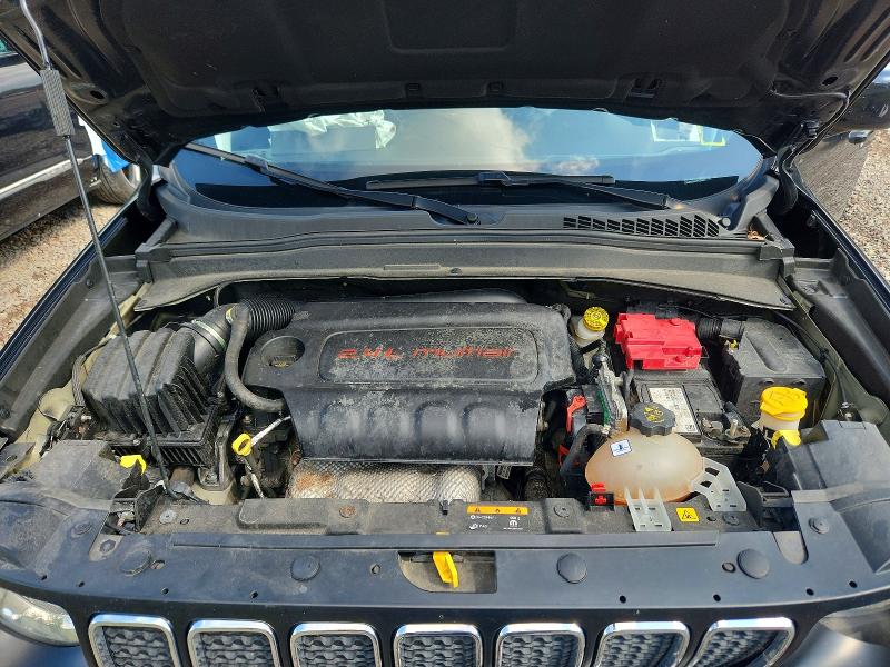 Photo 11 from auction – 2020 JEEP RENEGADE with VIN ZACNJBBB8LPL99443