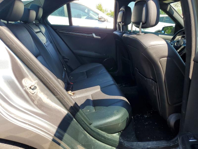 Photo 10 from auction – 2012 MERCEDES-BENZ C with VIN WDDGF8FB9CA648283