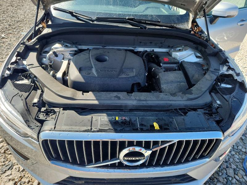 Photo 12 from auction – 2019 VOLVO XC60 with VIN LYV102RL6KB284642