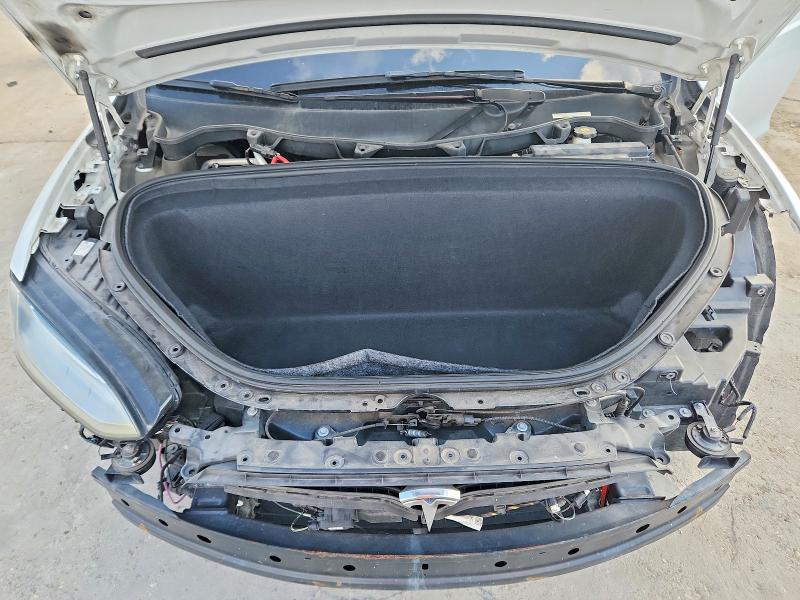 Photo 12 from auction – 2018 TESLA MODEL X with VIN 5YJXCDE27JF088765