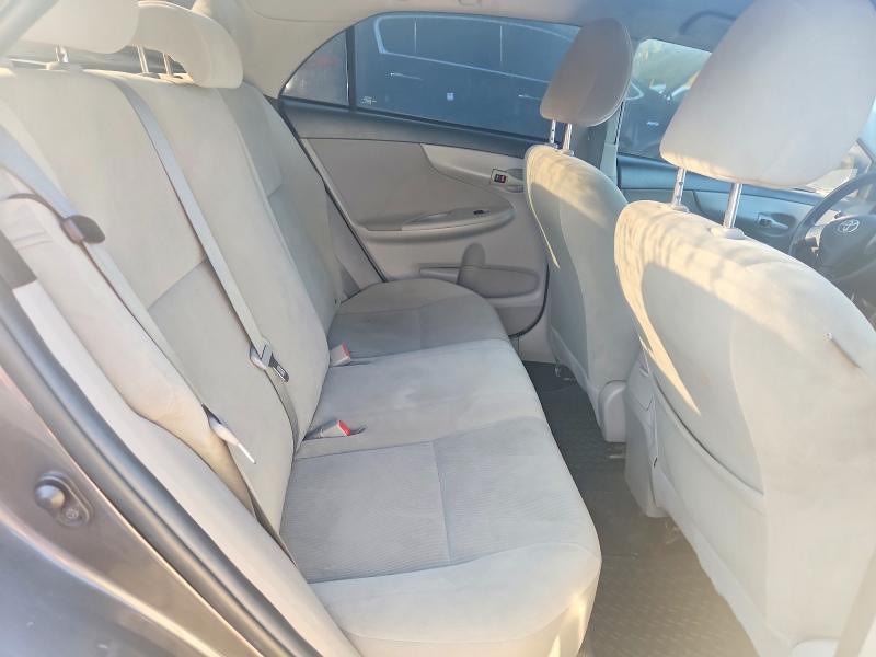 Photo 10 from auction – 2013 TOYOTA COROLLA with VIN 2T1BU4EE7DC037714