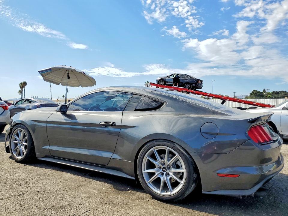 Photo 2 from auction – 2016 FORD MUSTANG with VIN 1FA6P8TH7G5337239