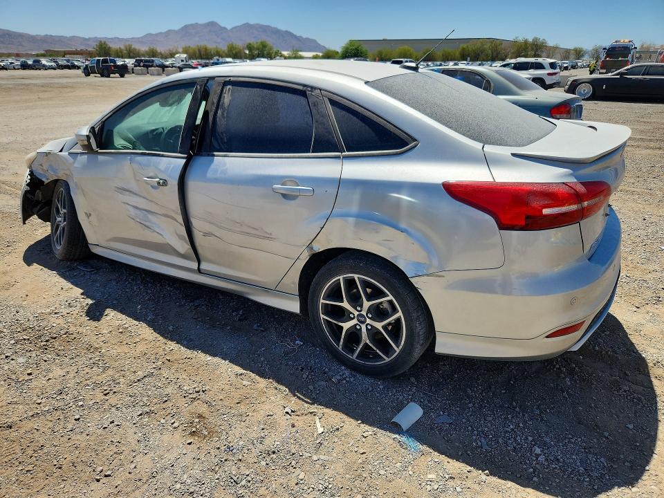 Photo 2 from auction – 2016 FORD FOCUS with VIN 1FADP3F23GL362815