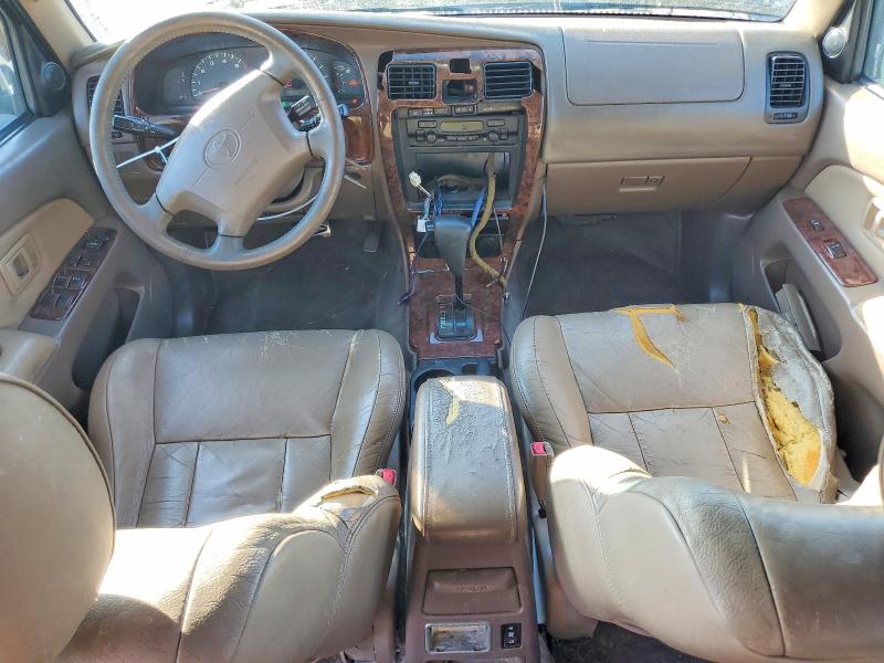 Photo 8 from auction – 1999 TOYOTA 4RUNNER with VIN JT3GN87R2X0131643