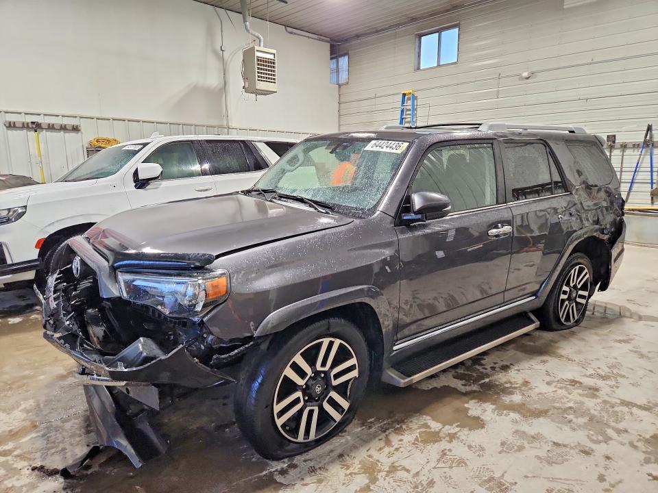 TOYOTA 4RUNNER 2018 with VIN JTEBU5JRXJ5525039 - Photo from auction