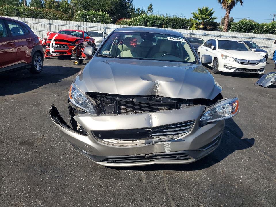 Photo 5 from auction – 2015 VOLVO S60 with VIN YV1612TB4F1317809