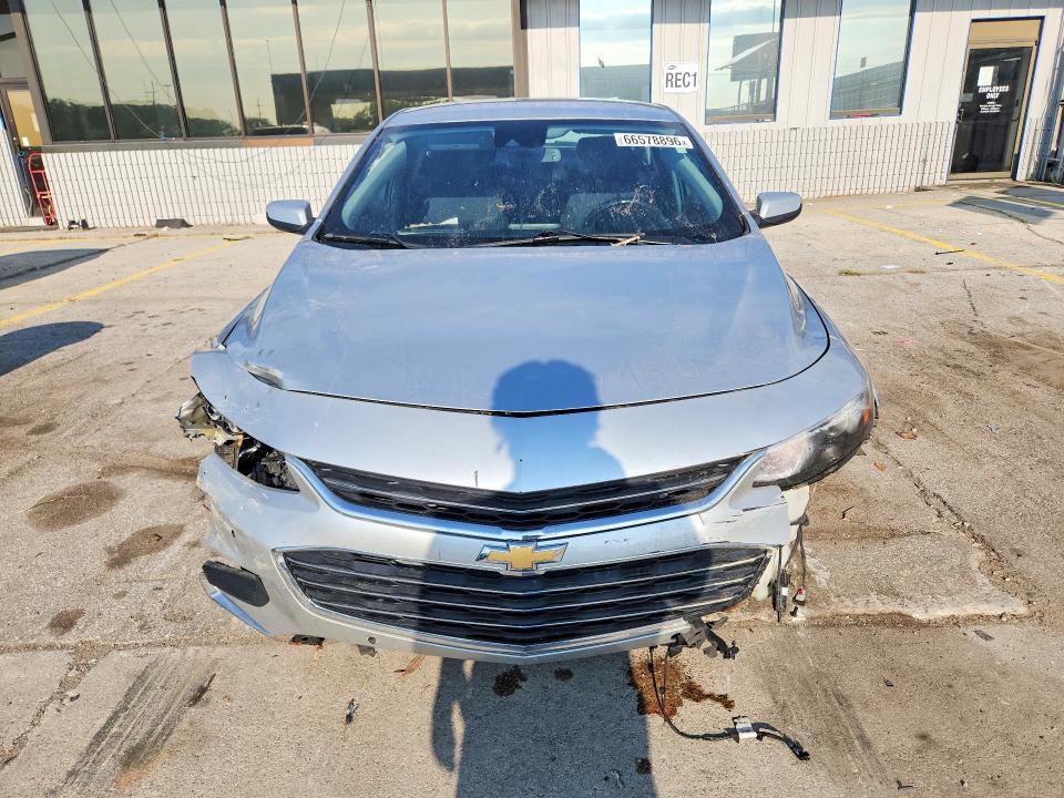 Photo 5 from auction – 2018 CHEVROLET MALIBU with VIN 1G1ZD5STXJF202318
