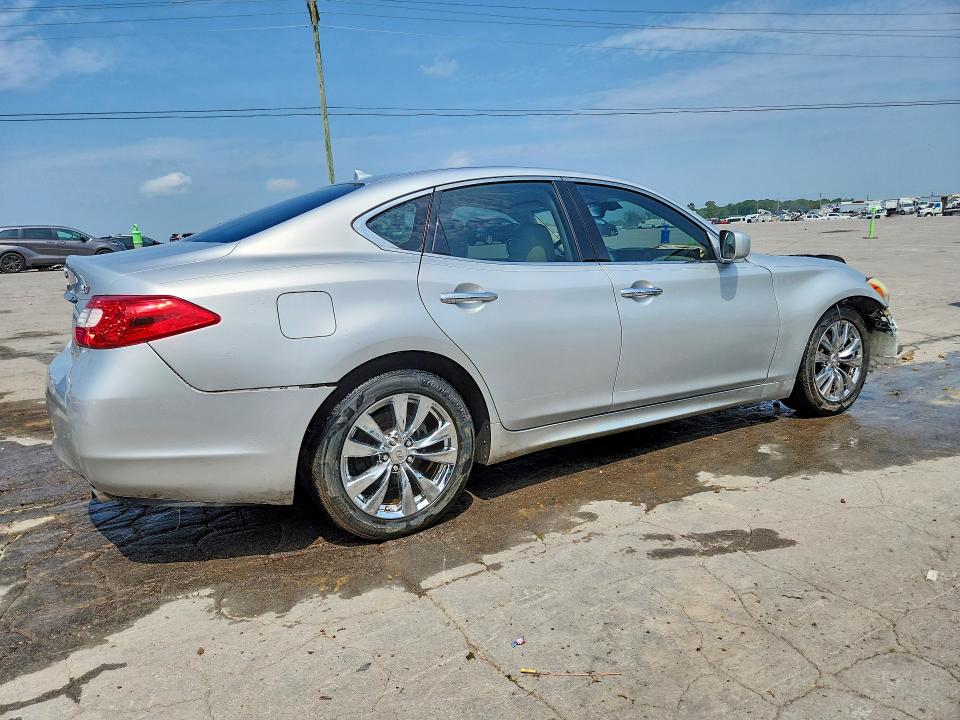 Photo 3 from auction – 2011 INFINITI M37 with VIN JN1BY1APXBM320699