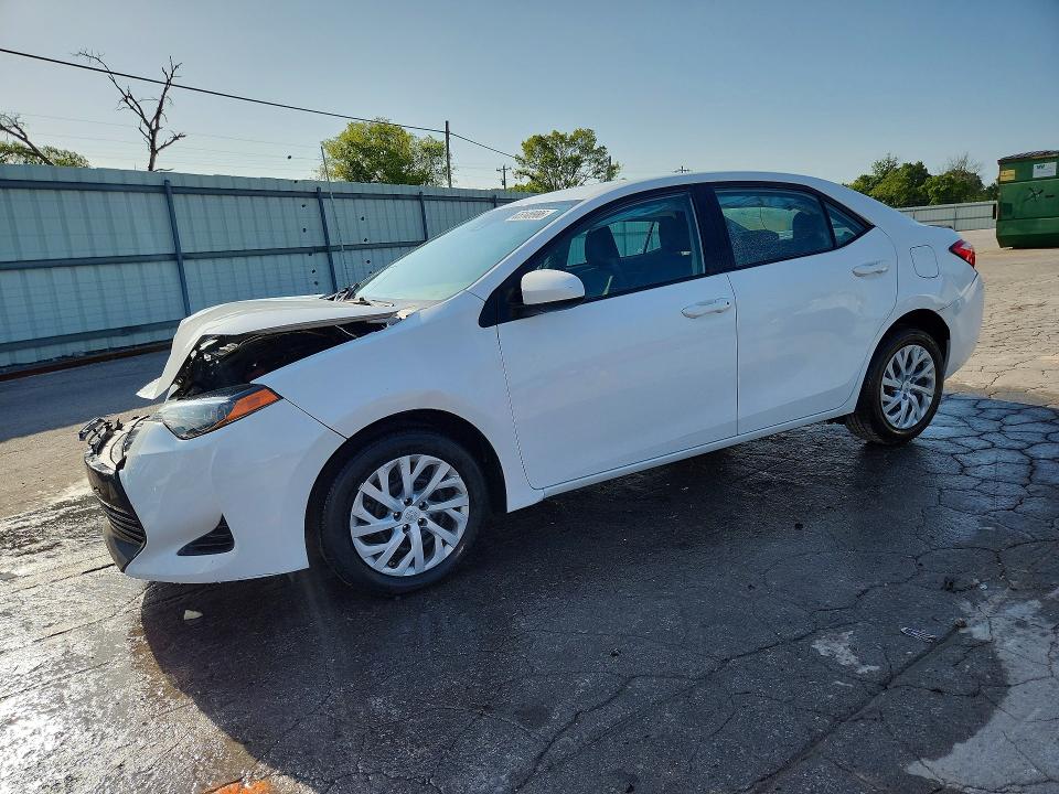 TOYOTA COROLLA 2019 with VIN 5YFBURHE3KP927407 - Photo from auction