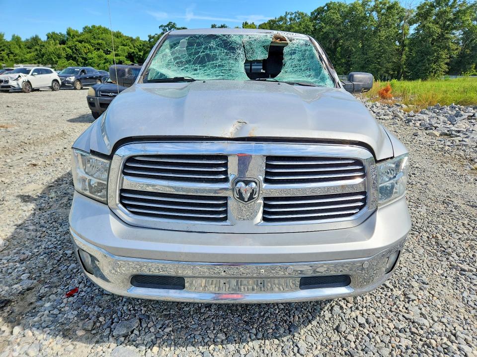 Photo 5 from auction – 2018 RAM 1500 with VIN 1C6RR7GT4JS311918