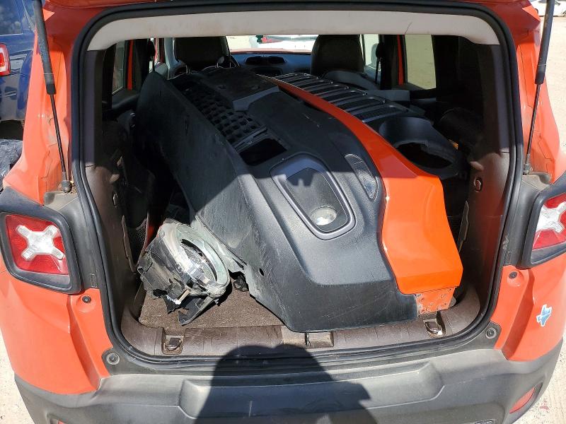 Photo 12 from auction – 2017 JEEP RENEGADE with VIN ZACCJABB0HPE44094