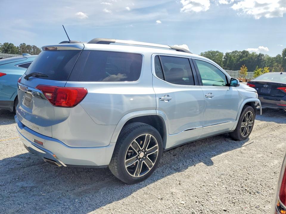Photo 3 from auction – 2017 GMC ACADIA with VIN 1GKKNPLS0HZ290994