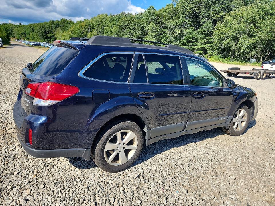 Photo 3 from auction – 2013 SUBARU OUTBACK with VIN 4S4BRBGC5D3260646