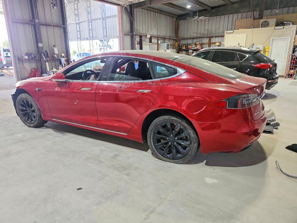 Photo 2 from auction – 2017 TESLA MODEL S with VIN 5YJSA1E18HF199888