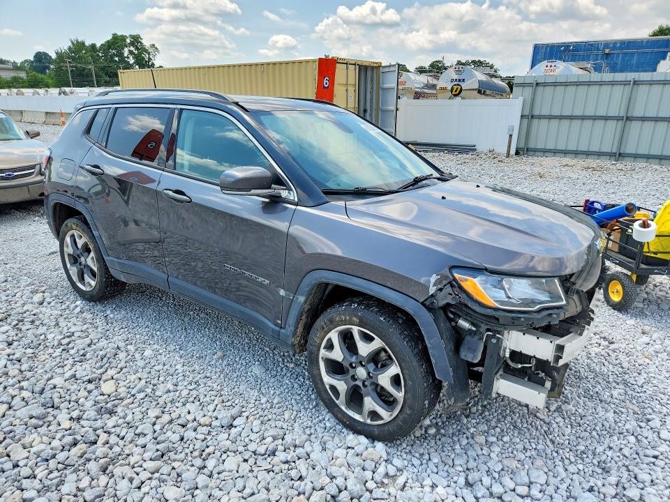 Photo 4 from auction – 2018 JEEP COMPASS with VIN 3C4NJDCB7JT135696