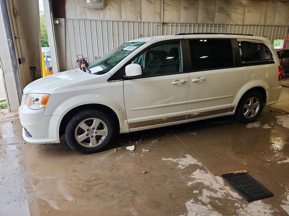 DODGE GRAND CARAVAN 2012 with VIN 2C4RDGCG7CR356842 - Photo from auction