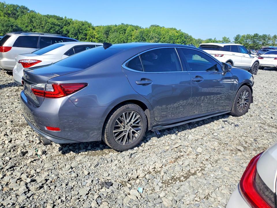 Photo 3 from auction – 2016 LEXUS ES with VIN 58ABK1GG6GU004525