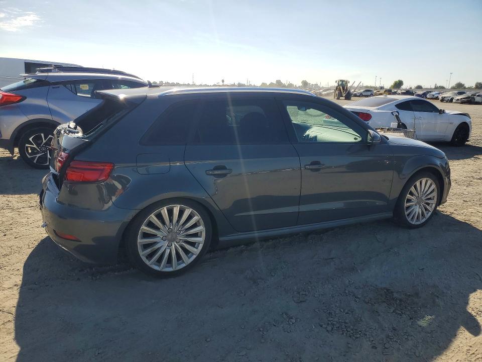 Photo 3 from auction – 2017 AUDI A3 with VIN WAUUPBFF5HA116608