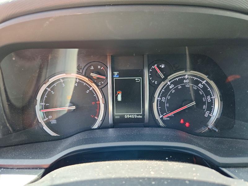 Photo 9 from auction – 2021 TOYOTA 4RUNNER with VIN JTERU5JR0M5931673