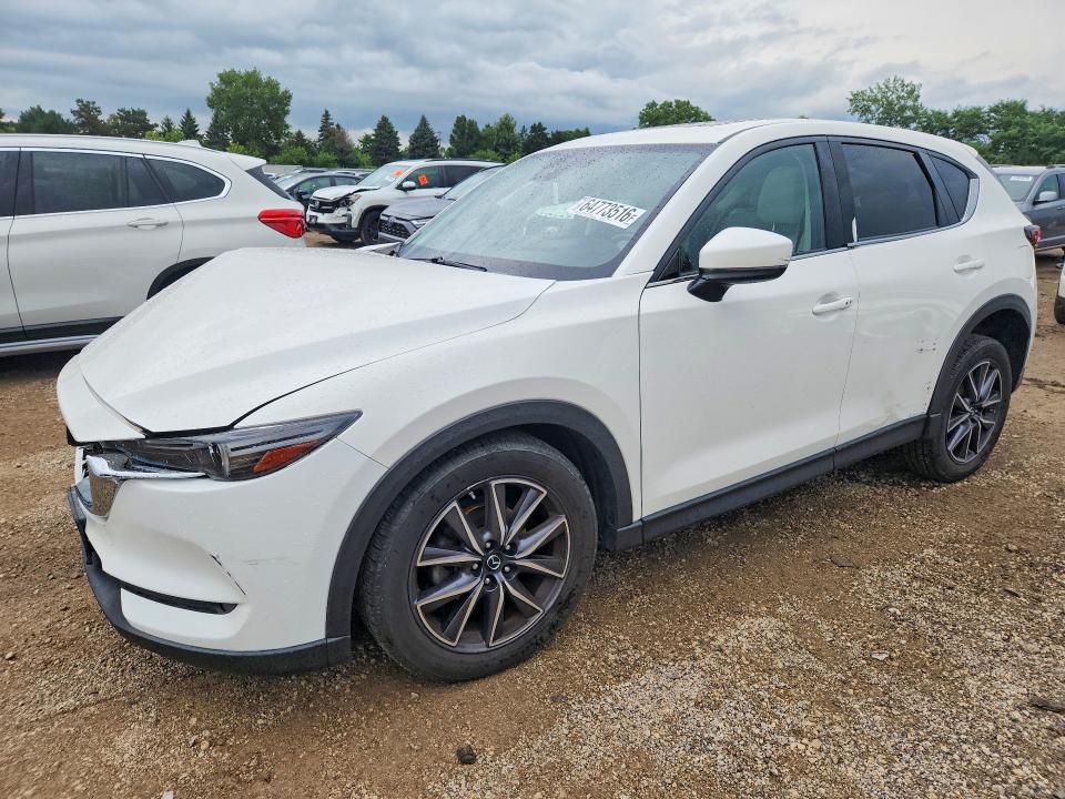 MAZDA CX-5 2018 مع رقم تعريف المركبة JM3KFBDM9J0462419 - صورة من المزاد